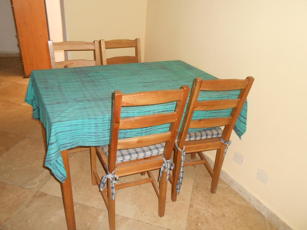 Sanchaba Yellow Apartments Kololi Dış mekan fotoğraf