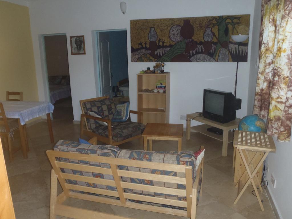 Sanchaba Yellow Apartments Kololi Dış mekan fotoğraf