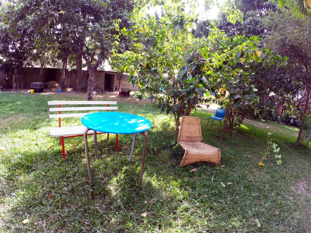 Sanchaba Yellow Apartments Kololi Dış mekan fotoğraf