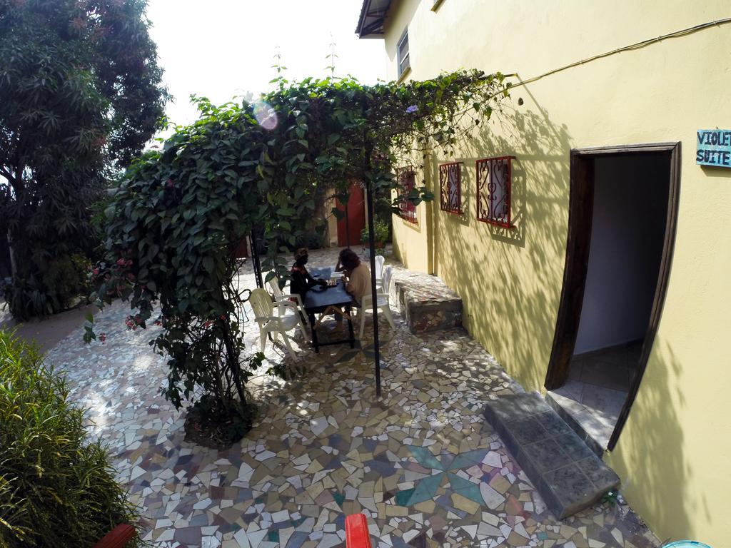 Sanchaba Yellow Apartments Kololi Dış mekan fotoğraf